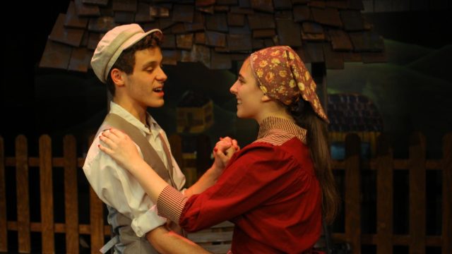 Perhick (Kaye, left) and Hodel (Johnson) pledge their love.